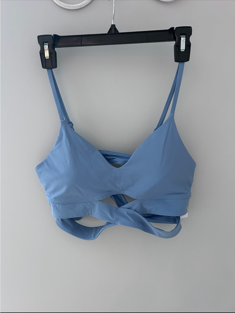 Lululemon Light Blue cross over bra size 10 or large
